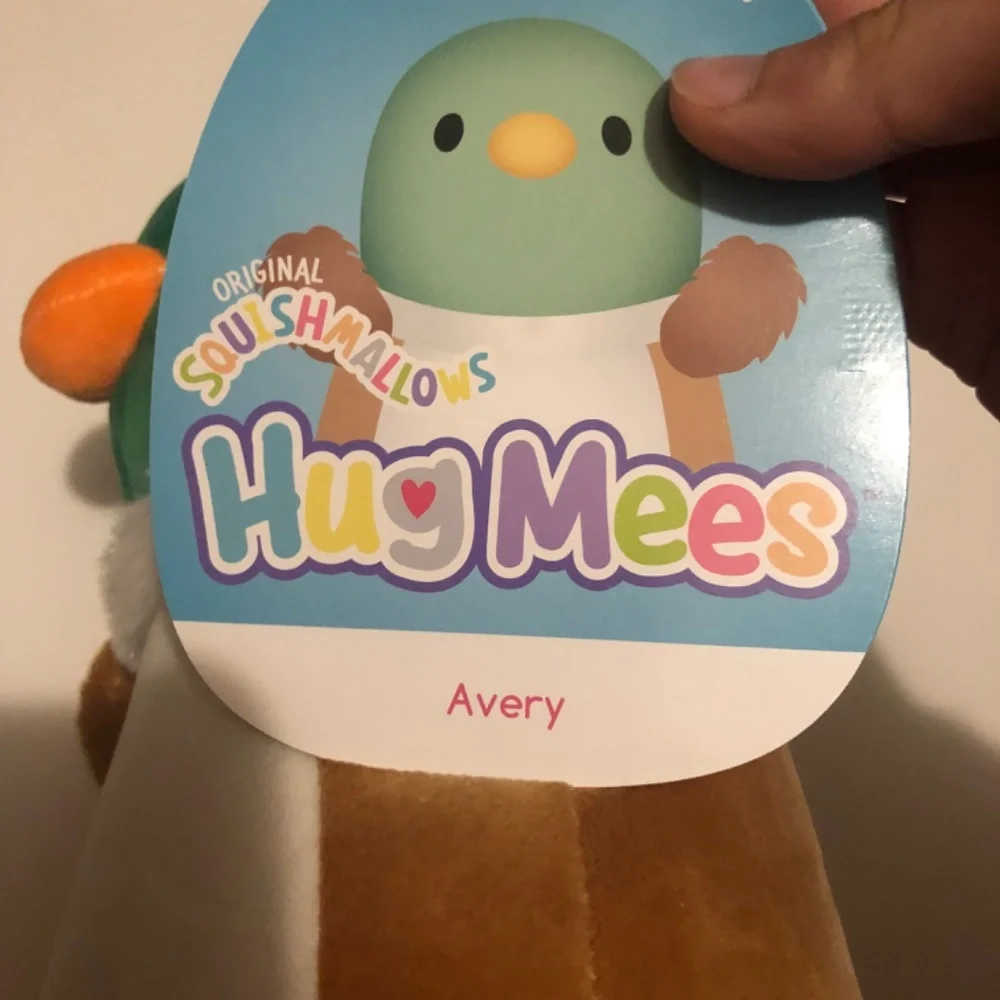 Squishmallows Hug Mees-Avery - Picture 3 of 5